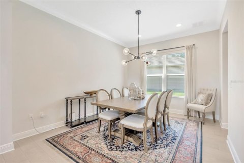 Casa en venta en Wesley Chapel, Florida, 5 dormitorios, 374.67 m2 № 1912742 - foto 10