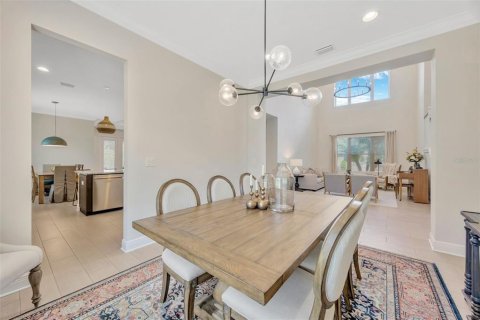 Casa en venta en Wesley Chapel, Florida, 5 dormitorios, 374.67 m2 № 1912742 - foto 14