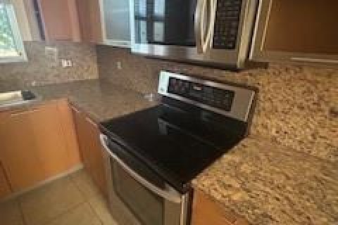 Adosado en venta en Lighthouse Point, Florida, 2 dormitorios, 132.85 m2 № 2250434 - foto 19