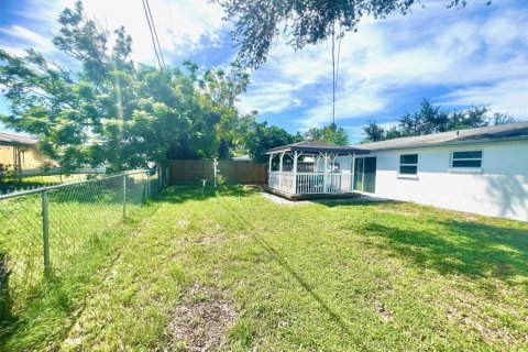 Casa en alquiler en Holiday, Florida, 2 dormitorios, 75.81 m2 № 1918125 - foto 15