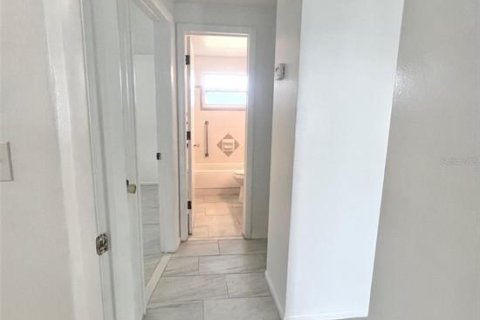 Casa en alquiler en Holiday, Florida, 2 dormitorios, 75.81 m2 № 1918125 - foto 25