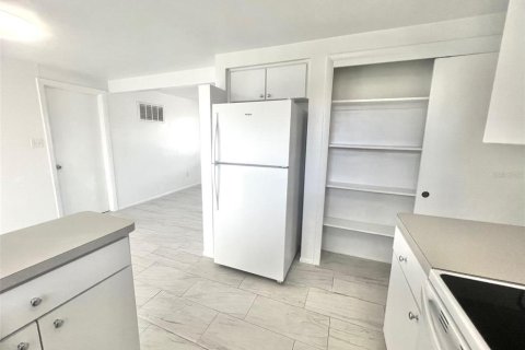 Casa en alquiler en Holiday, Florida, 2 dormitorios, 75.81 m2 № 1918125 - foto 19