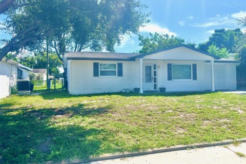 Casa en alquiler en Holiday, Florida, 2 dormitorios, 75.81 m2 № 1918125 - foto 2