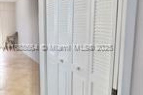 Купить кондоминиум в Бока-Ратон, Флорида 1 спальня, 66.89м2, № 2021227 - фото 9