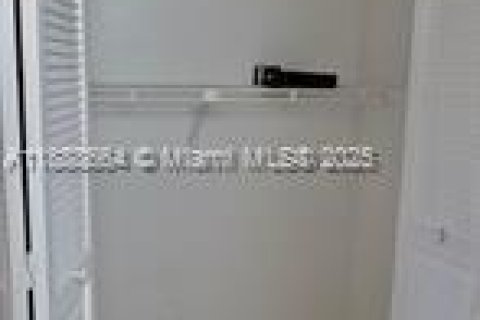 Купить кондоминиум в Бока-Ратон, Флорида 1 спальня, 66.89м2, № 2021227 - фото 10