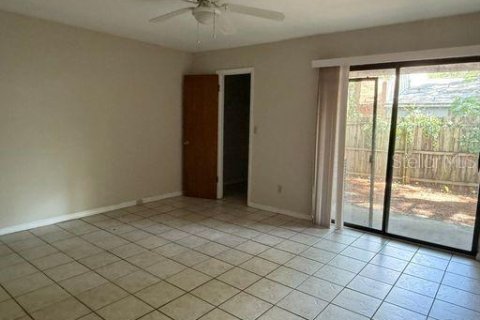 Casa en alquiler en Gainesville, Florida, 2 dormitorios, 103.59 m2 № 1917129 - foto 4