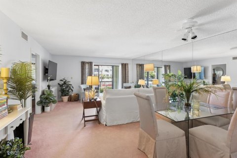 Copropriété à vendre à Fort Lauderdale, Floride: 2 chambres, 121.24 m2 № 2439197 - photo 11
