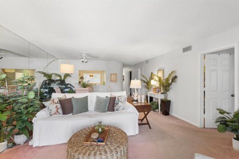 Copropriété à vendre à Fort Lauderdale, Floride: 2 chambres, 121.24 m2 № 2439197 - photo 12