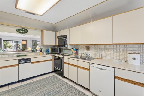 Copropriété à vendre à Fort Lauderdale, Floride: 2 chambres, 121.24 m2 № 2439197 - photo 10