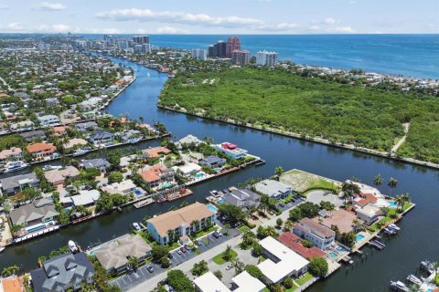 Copropriété à vendre à Fort Lauderdale, Floride: 2 chambres, 121.24 m2 № 2439197 - photo 7