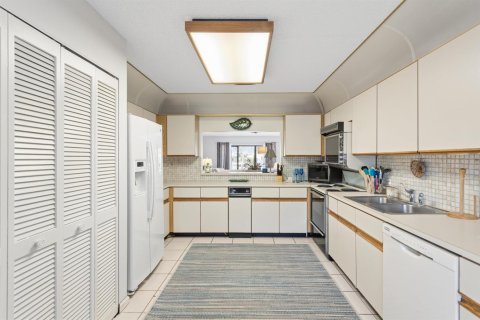 Copropriété à vendre à Fort Lauderdale, Floride: 2 chambres, 121.24 m2 № 2439197 - photo 9