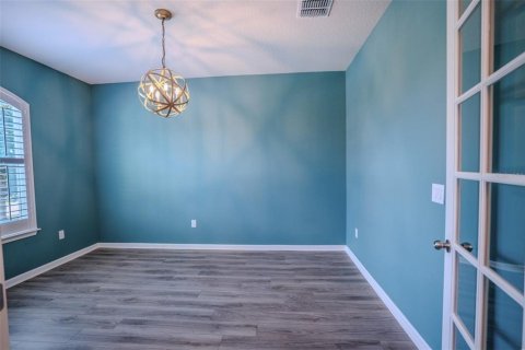 Villa ou maison à vendre à Valrico, Floride: 3 chambres, 187.38 m2 № 1856590 - photo 5