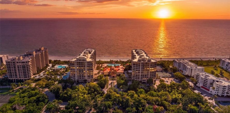 Condo in Longboat Key, Florida, 3 bedrooms  № 2414112