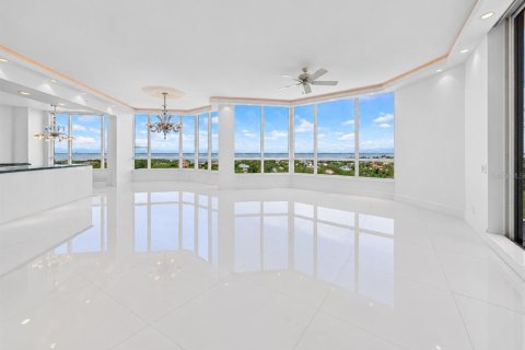 Condo in Longboat Key, Florida, 3 bedrooms  № 2414112 - photo 11