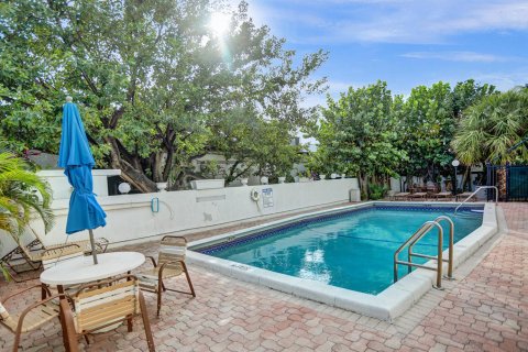 Condominio en venta en Fort Lauderdale, Florida, 2 dormitorios, 78.97 m2 № 2420852 - foto 20