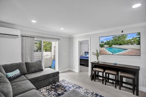 Condominio en venta en Fort Lauderdale, Florida, 2 dormitorios, 78.97 m2 № 2420852 - foto 7