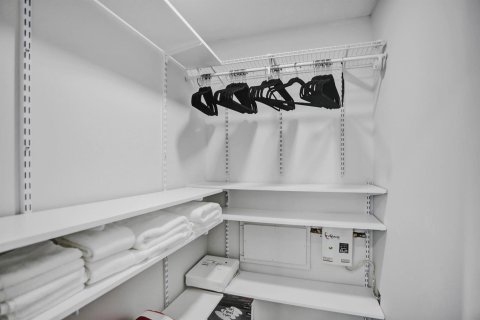 Condominio en venta en Fort Lauderdale, Florida, 2 dormitorios, 78.97 m2 № 2420852 - foto 18