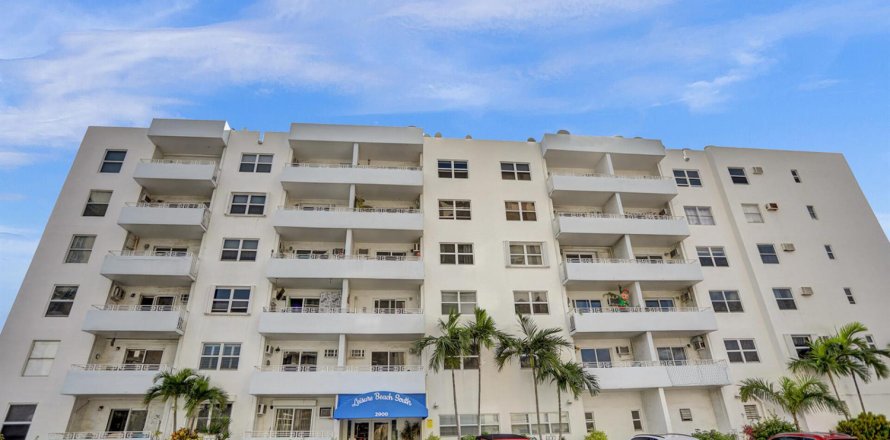 Condominio en Fort Lauderdale, Florida, 2 dormitorios  № 2420852