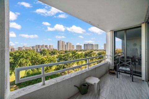 Copropriété à vendre à Aventura, Floride: 2 chambres, 114.73 m2 № 1994417 - photo 11