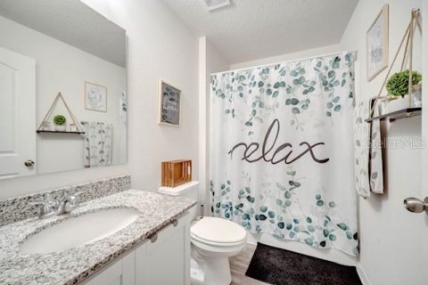 House in Kissimmee, Florida 4 bedrooms, 153.29 sq.m. № 1827989 - photo 11