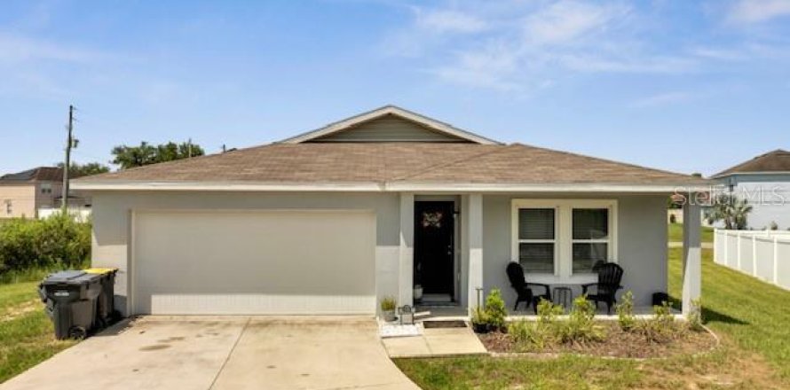House in Kissimmee, Florida 4 bedrooms, 153.29 sq.m. № 1827989