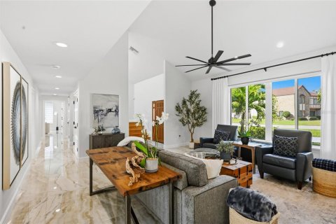 Villa ou maison à vendre à Bradenton, Floride: 4 chambres, 325.53 m2 № 2141857 - photo 5