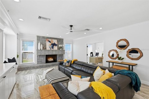 Villa ou maison à vendre à Bradenton, Floride: 4 chambres, 325.53 m2 № 2141857 - photo 12