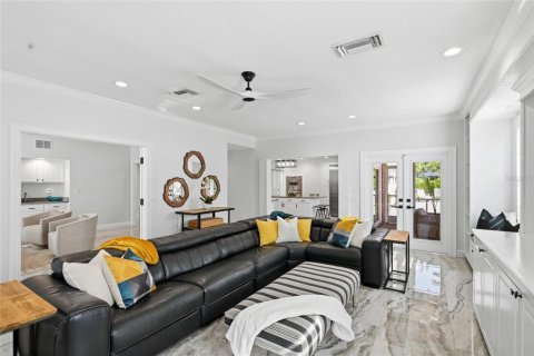 Villa ou maison à vendre à Bradenton, Floride: 4 chambres, 325.53 m2 № 2141857 - photo 14