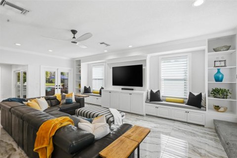 Villa ou maison à vendre à Bradenton, Floride: 4 chambres, 325.53 m2 № 2141857 - photo 15