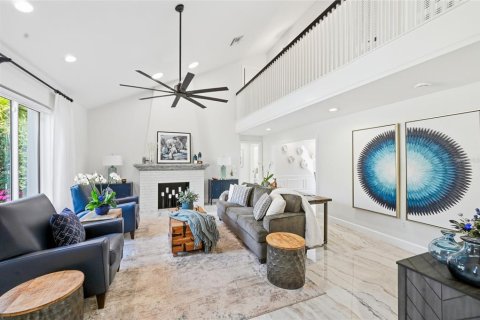 Villa ou maison à vendre à Bradenton, Floride: 4 chambres, 325.53 m2 № 2141857 - photo 6