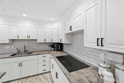 Villa ou maison à vendre à Bradenton, Floride: 4 chambres, 325.53 m2 № 2141857 - photo 21