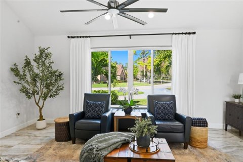 Villa ou maison à vendre à Bradenton, Floride: 4 chambres, 325.53 m2 № 2141857 - photo 8