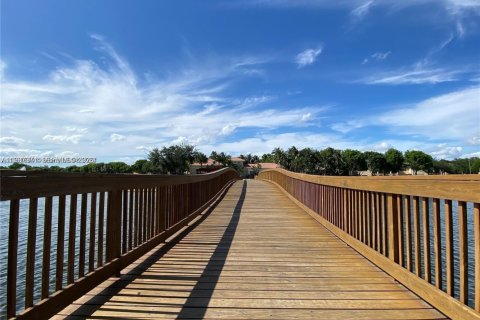 Купить кондоминиум в Мирамар, Флорида 2 спальни, 111.95м2, № 1995235 - фото 22