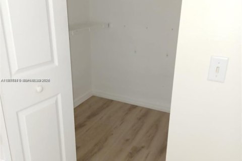 Купить кондоминиум в Мирамар, Флорида 2 спальни, 111.95м2, № 1995235 - фото 12