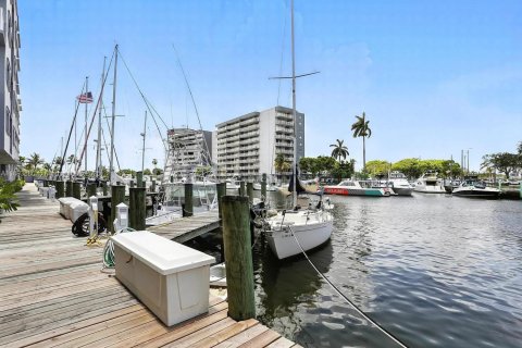 Copropriété à louer à Miami, Floride: 2 chambres, 80.36 m2 № 1947066 - photo 3