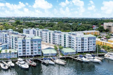 Condo à Miami, Floride, 2 chambres  № 1947066