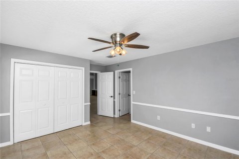 Villa ou maison à vendre à Kissimmee, Floride: 4 chambres, 343.46 m2 № 1869059 - photo 23