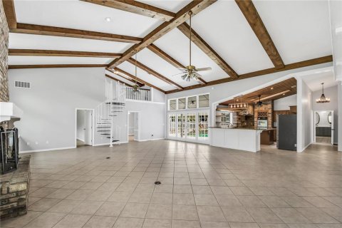 Villa ou maison à vendre à Kissimmee, Floride: 4 chambres, 343.46 m2 № 1869059 - photo 13