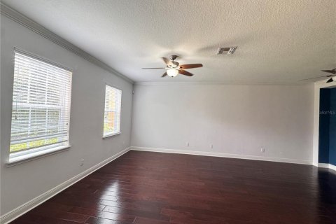 Touwnhouse à vendre à Sanford, Floride: 3 chambres, 180.23 m2 № 2093339 - photo 4