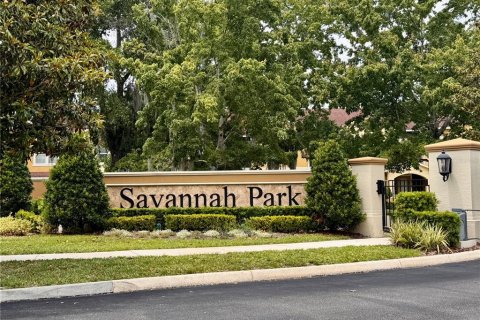 Touwnhouse à vendre à Sanford, Floride: 3 chambres, 180.23 m2 № 2093339 - photo 2