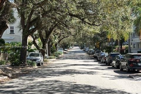 Condo in Coral Gables, Florida, 3 bedrooms  № 1706044 - photo 19