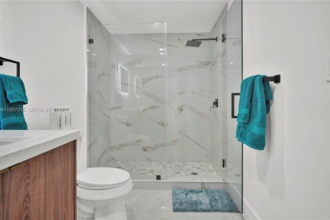 Villa ou maison à vendre à North Miami, Floride: 3 chambres, 99.87 m2 № 2019532 - photo 2