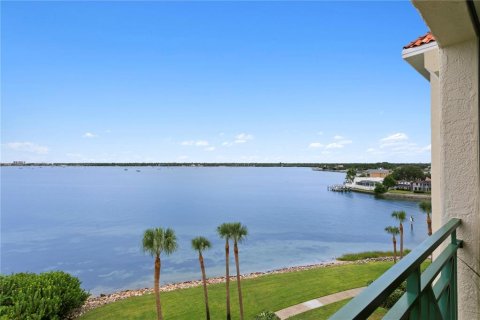 Copropriété à vendre à Saint Petersburg, Floride: 2 chambres, 140.28 m2 № 2401169 - photo 9