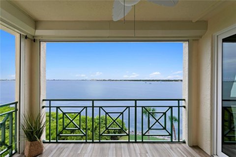 Copropriété à vendre à Saint Petersburg, Floride: 2 chambres, 140.28 m2 № 2401169 - photo 5