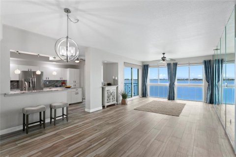 Copropriété à vendre à Saint Petersburg, Floride: 2 chambres, 140.28 m2 № 2401169 - photo 10