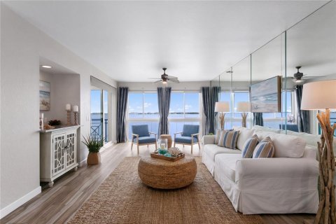 Copropriété à vendre à Saint Petersburg, Floride: 2 chambres, 140.28 m2 № 2401169 - photo 13