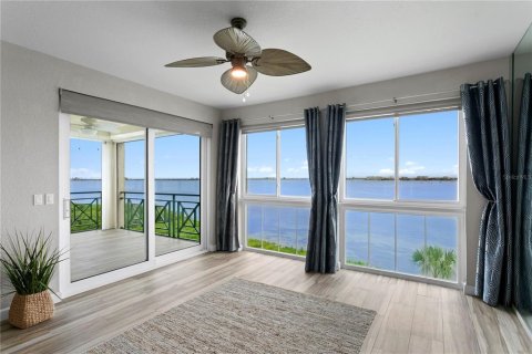 Copropriété à vendre à Saint Petersburg, Floride: 2 chambres, 140.28 m2 № 2401169 - photo 15