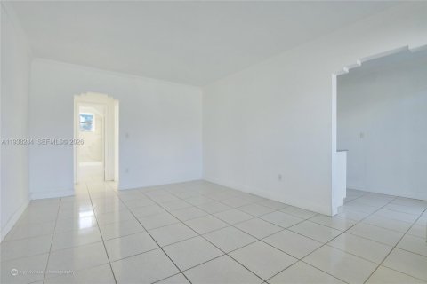 Copropriété à louer à Miami Beach, Floride: 1 chambre, 50.91 m2 № 1996272 - photo 9