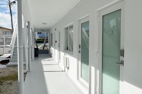 Copropriété à louer à Miami Beach, Floride: 1 chambre, 50.91 m2 № 1996272 - photo 24