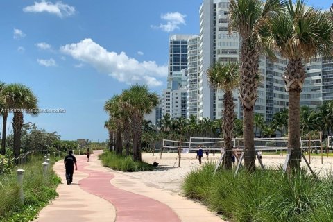 Copropriété à louer à Miami Beach, Floride: 1 chambre, 50.91 m2 № 1996272 - photo 18